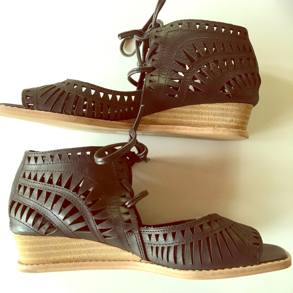 Jeffrey Campbell Shoes Size 7